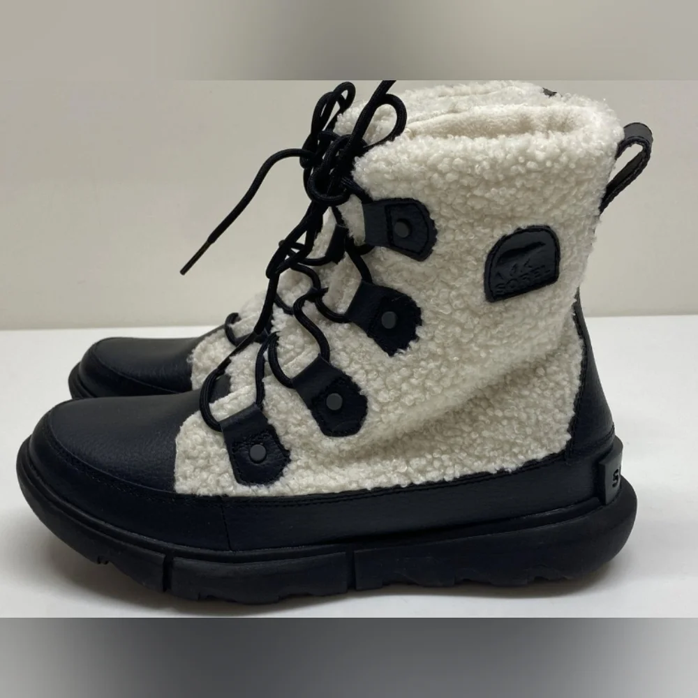 Sorel Women's Explorer II Joan Cozy Boots Size 9 NWOT MSRP $165